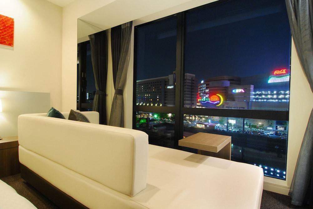 Candeo Hotels The Hakata Terrace Fukuoka  Exterior foto